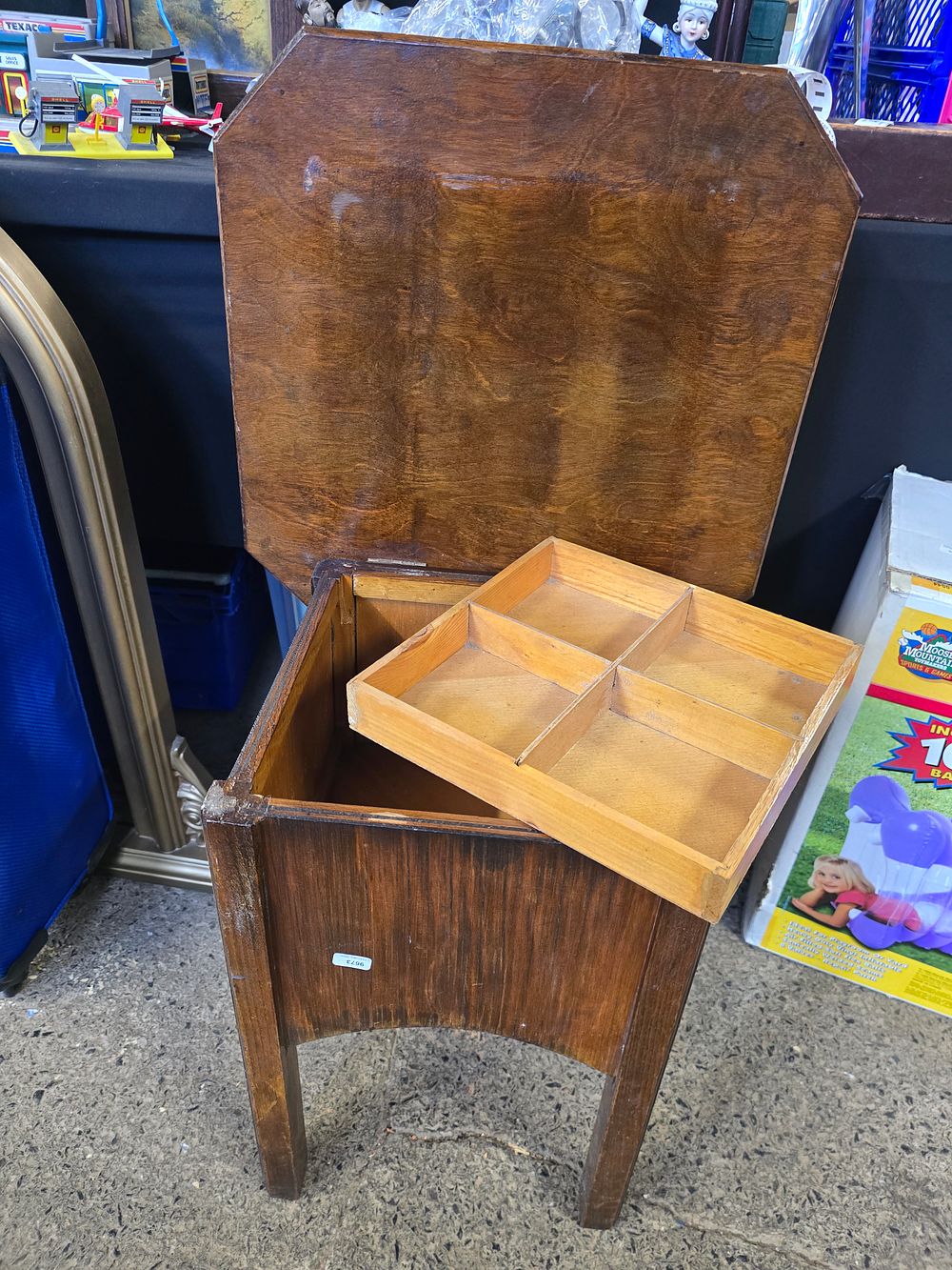 Lot 789: Lift lidded wooden sewing box /side table