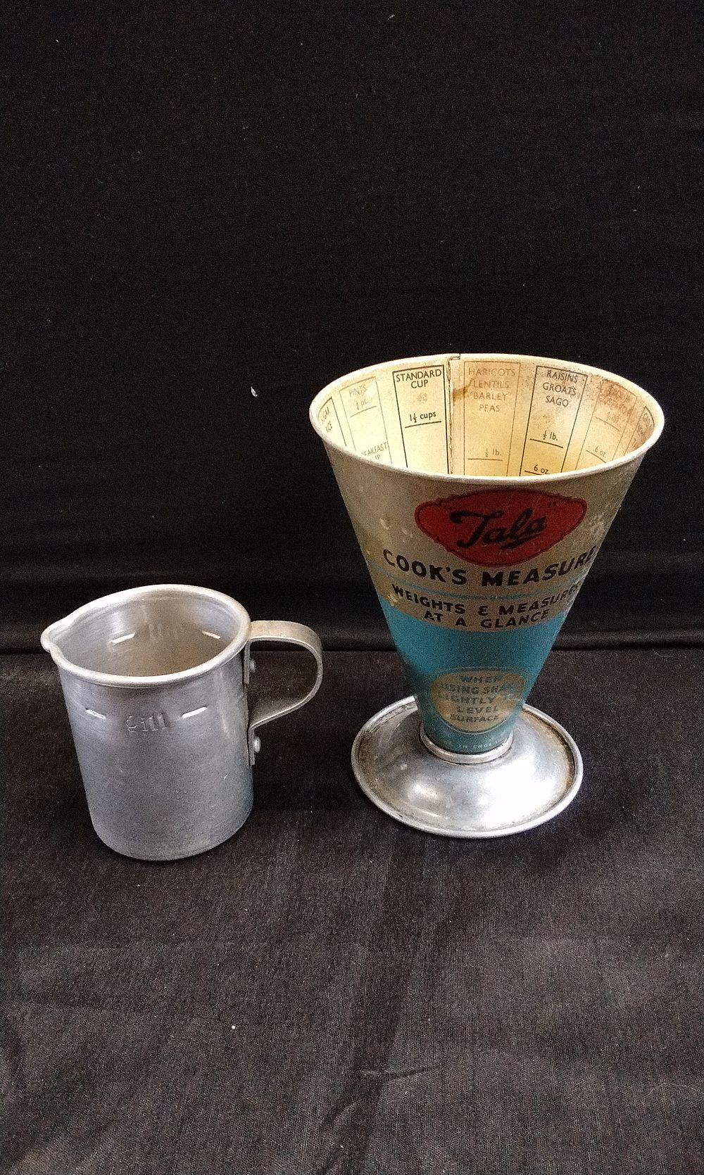 Lot 792: Vintage Tala Cooks Measure and a Aliminium