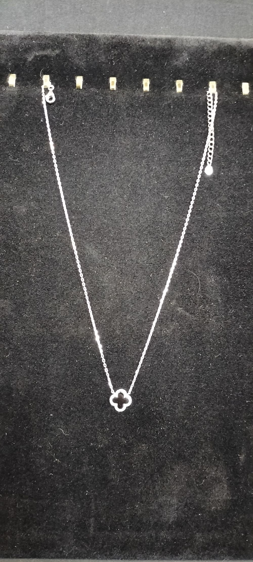 Lot 198: Four Leaf Clover Necklace Stamped 925 Silver