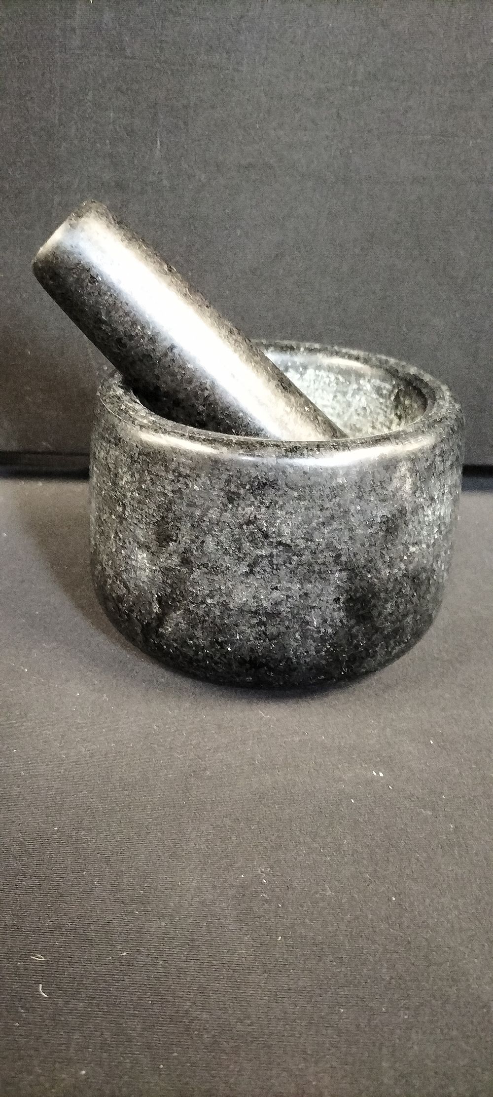Lot 199: Mortar and Pestle Grinding Set