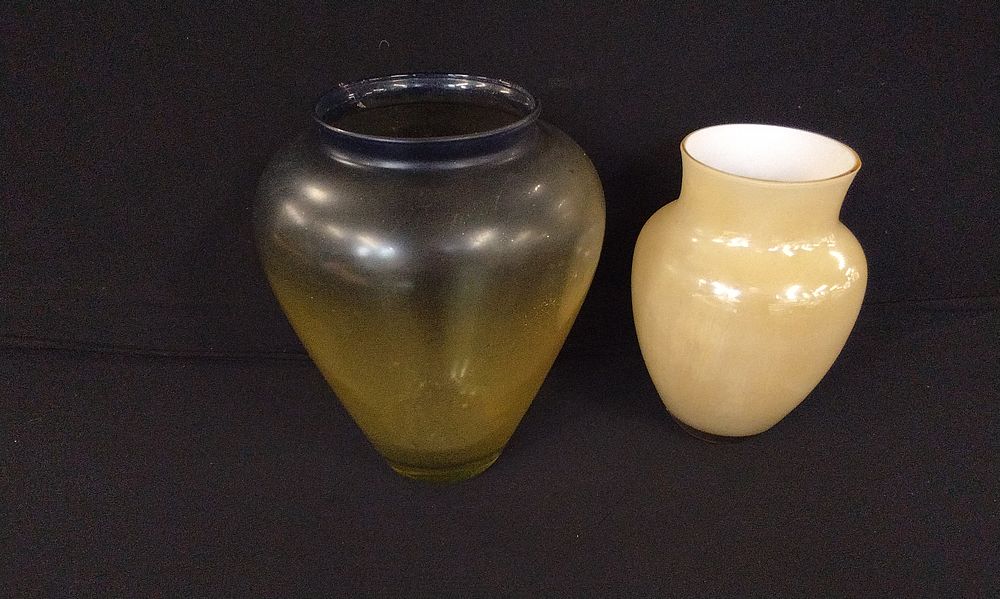 Lot 251: Two vases
