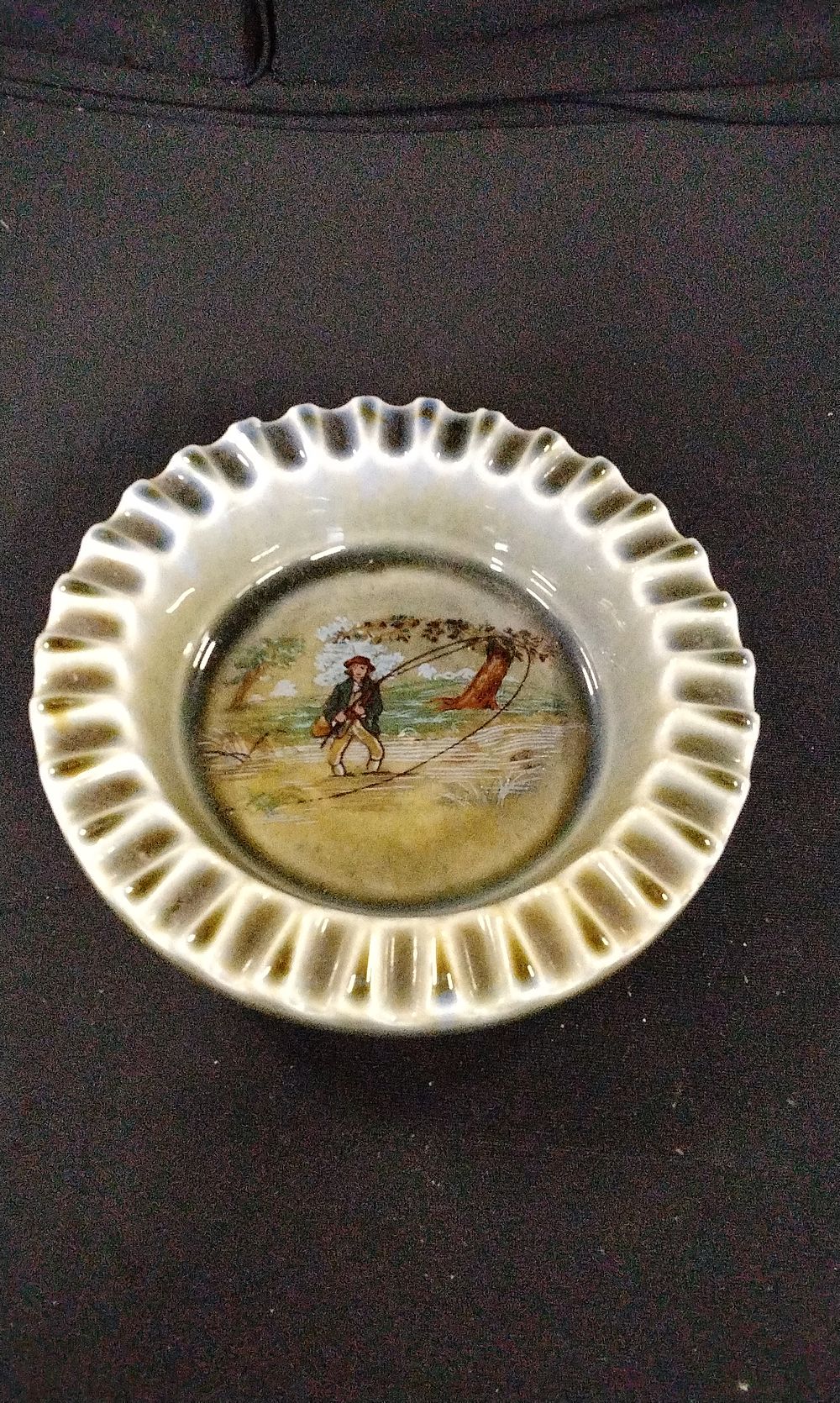 Lot 267: Irish Porcelain Small Dish with Fishing Scene