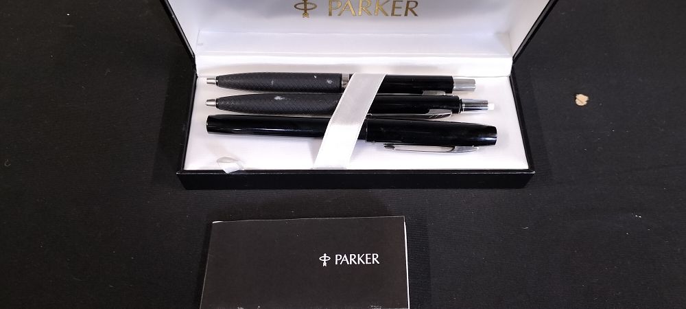 Lot 281: Set of Three Parker Pens, Fountain Pen, Rollerball and a Propelling Pencil