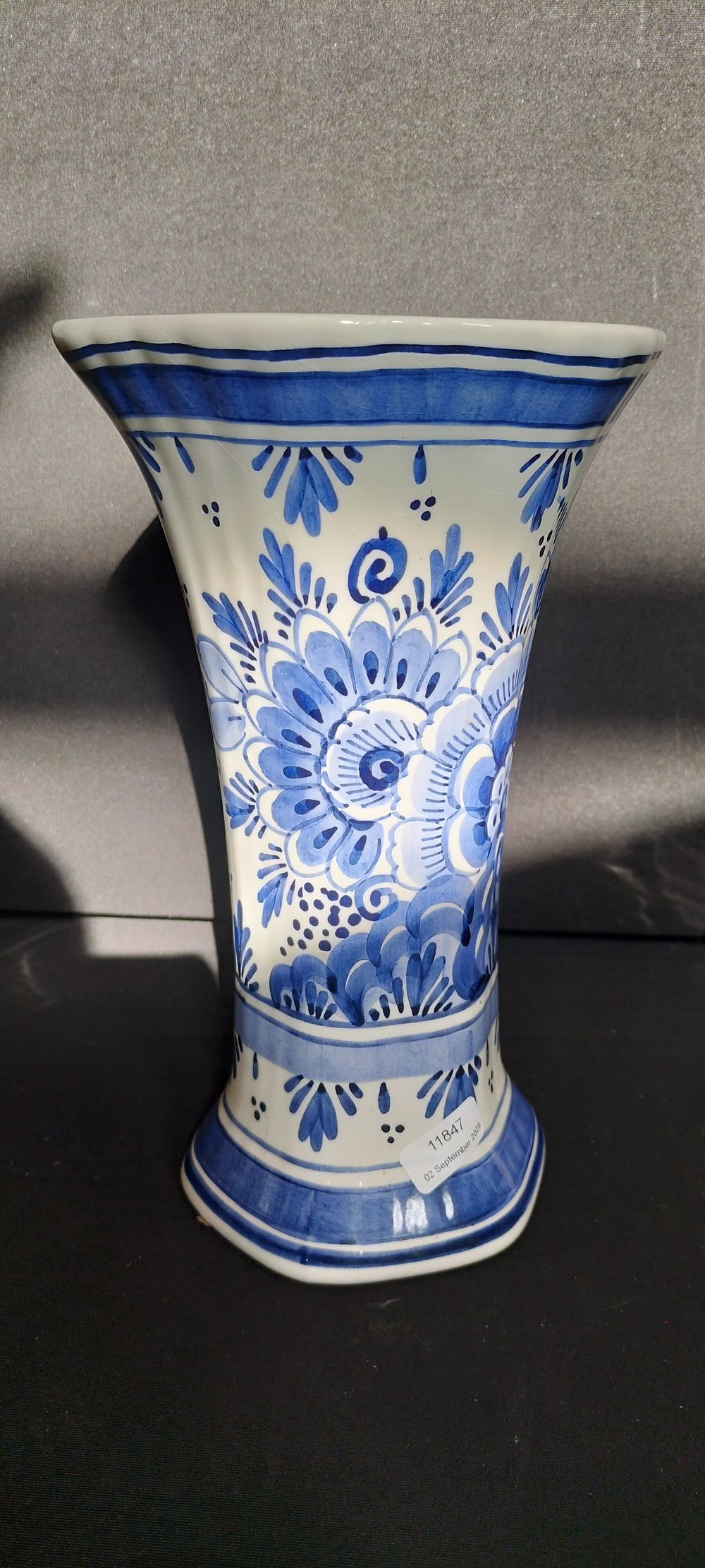 Lot 290: Delft Blue Vase Hand Painted Approx 23 cm Tall