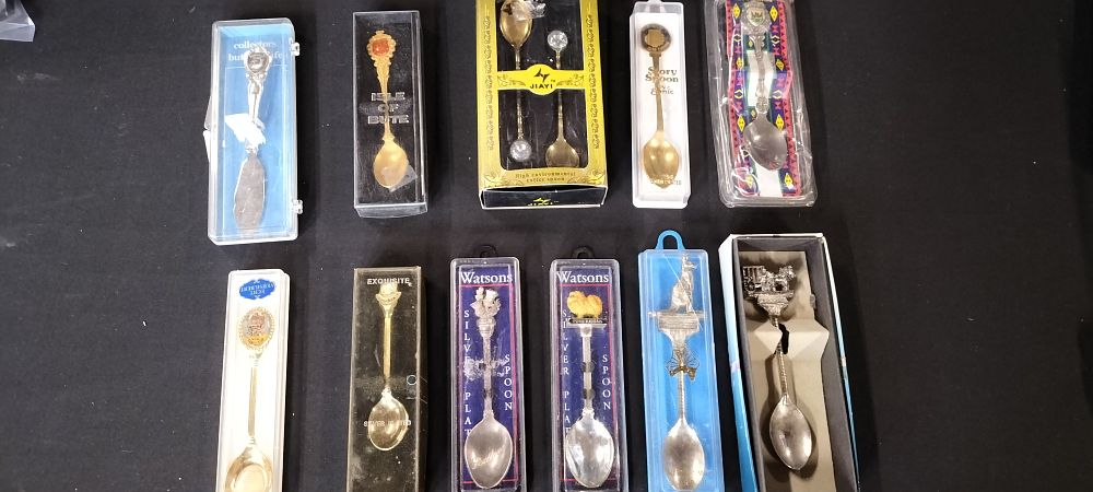 Lot 307: 10 Souvenir Tea Spoons some Silver Plated and a Collectors Butter Knife