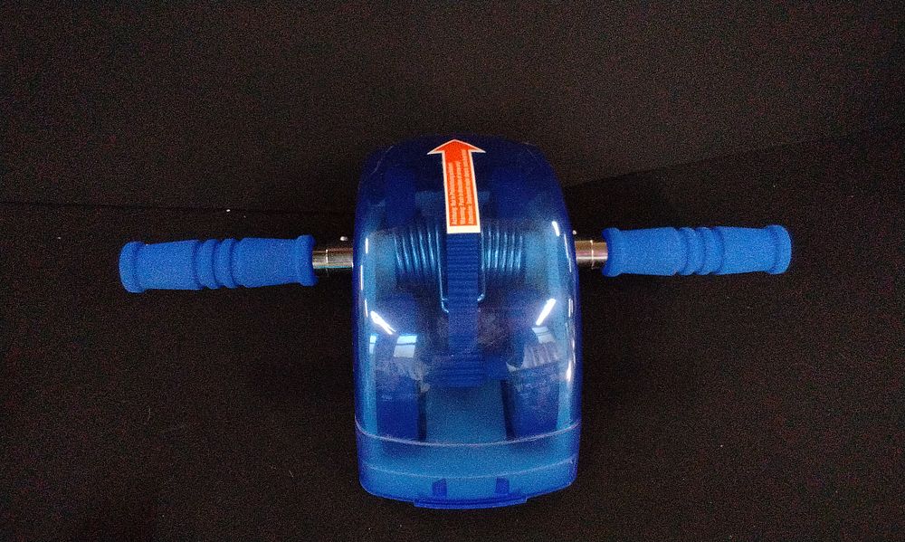 Lot 319: Abdominal Exercise Roller