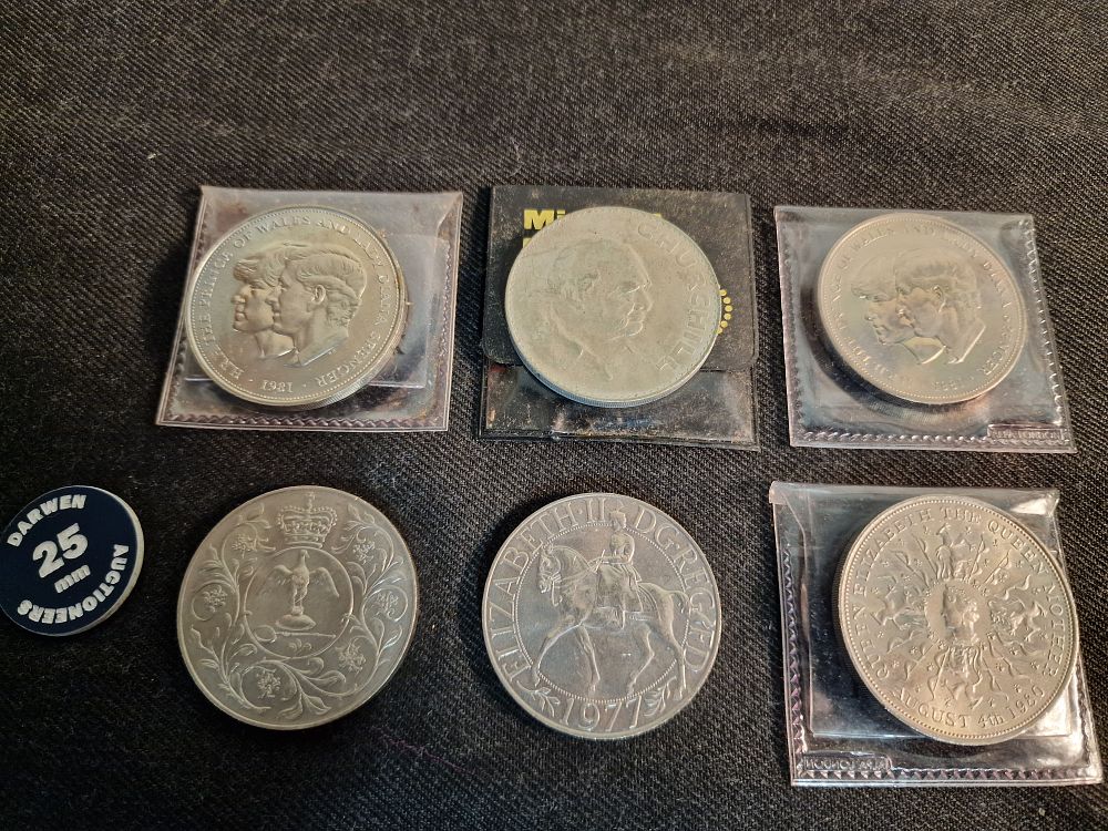 Lot 416: x6 Vintage UK Crown Coins