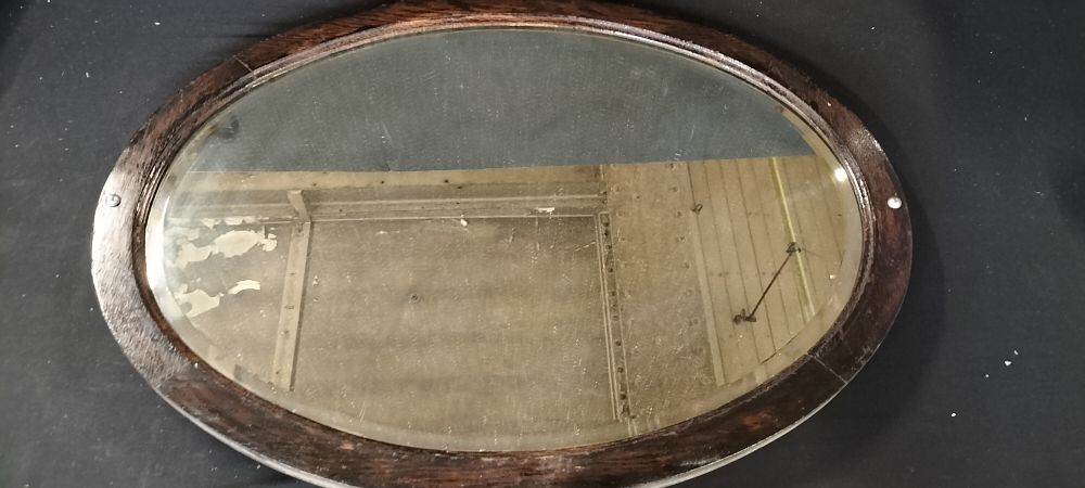 Lot 358: Large Vintage Oval Mirror with Beveled Mirror