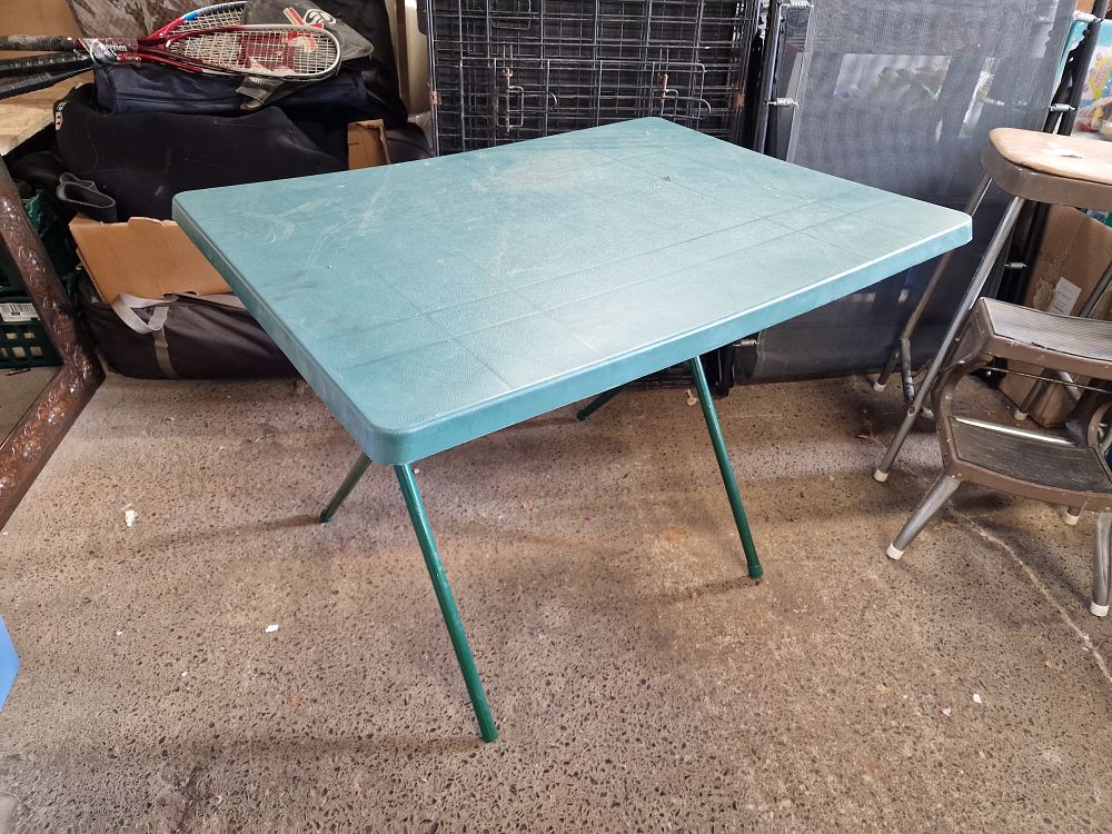 Lot 431: Folding Table