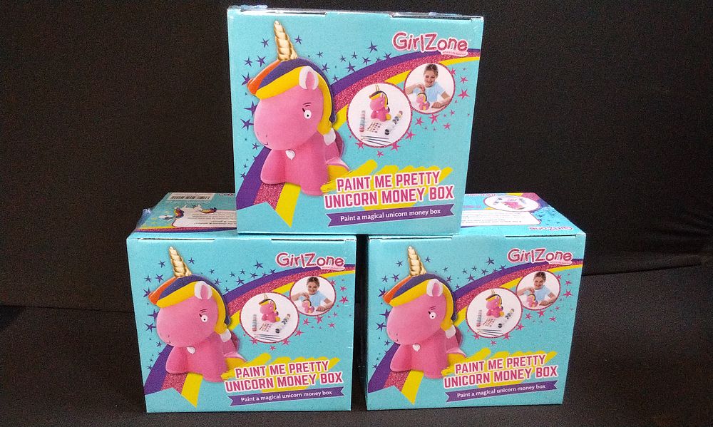 Lot 466: 3x Girlzone Paint Me Pretty Unicorn Money Box Kits