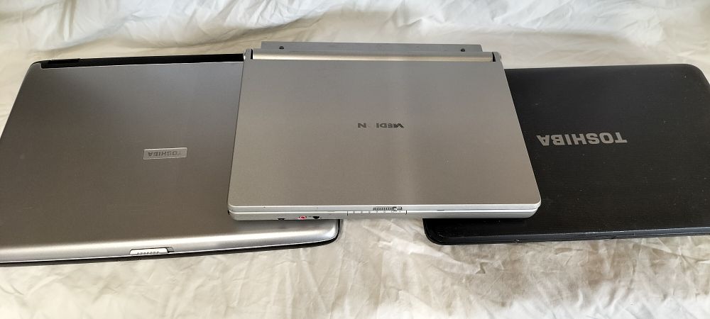 Lot 468: Three Laptops, Two Toshiba's and a Mediin