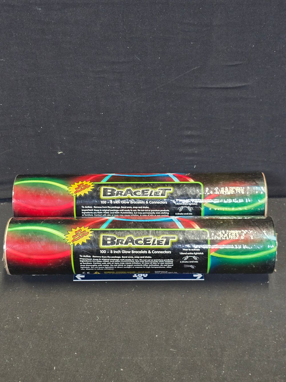 Lot 483: Two packs of 100 8inch glow bracelets and connectors