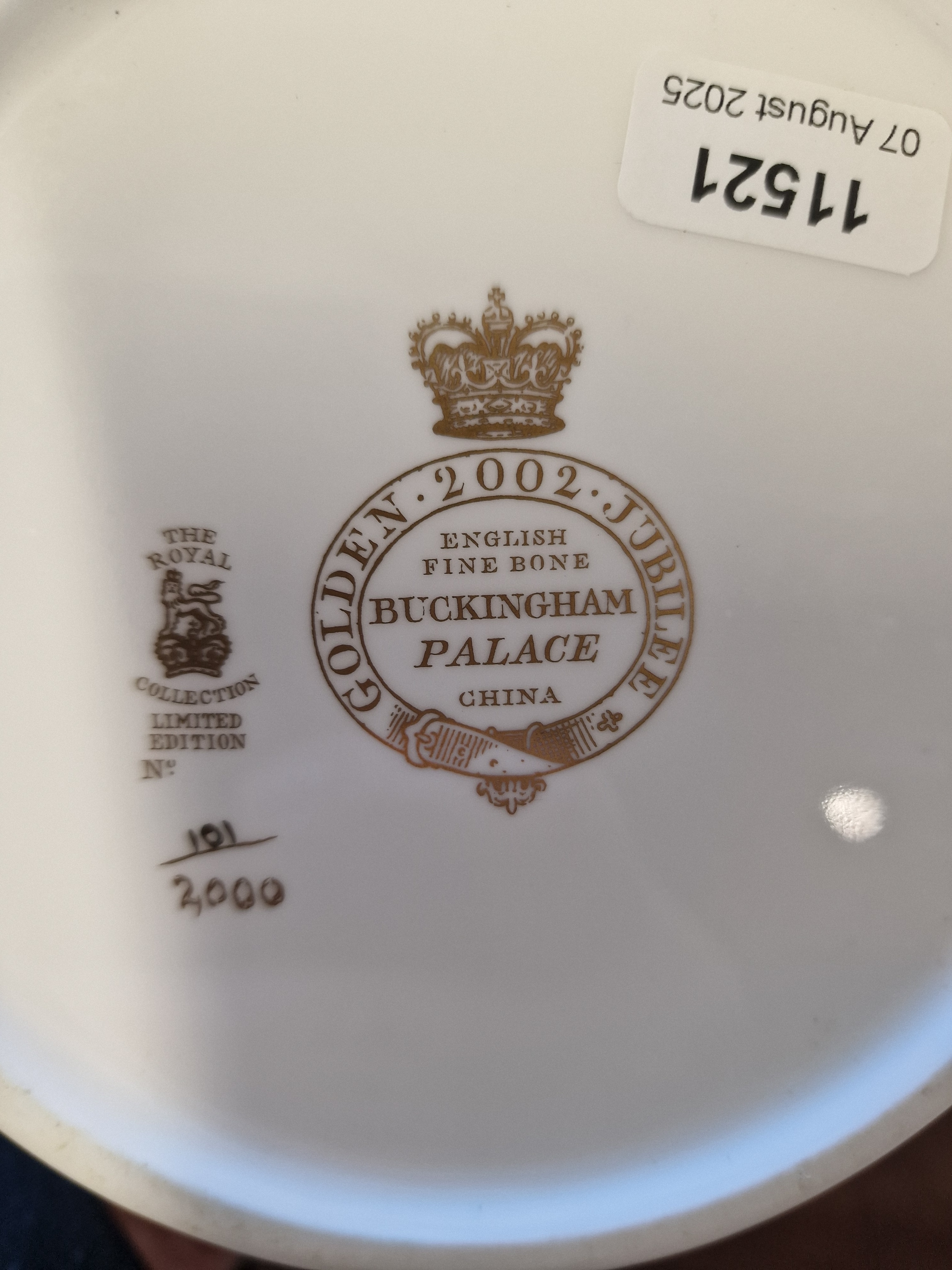 Lot 200 - Royal Collection Queen Elizabeth II Golden Jubilee 