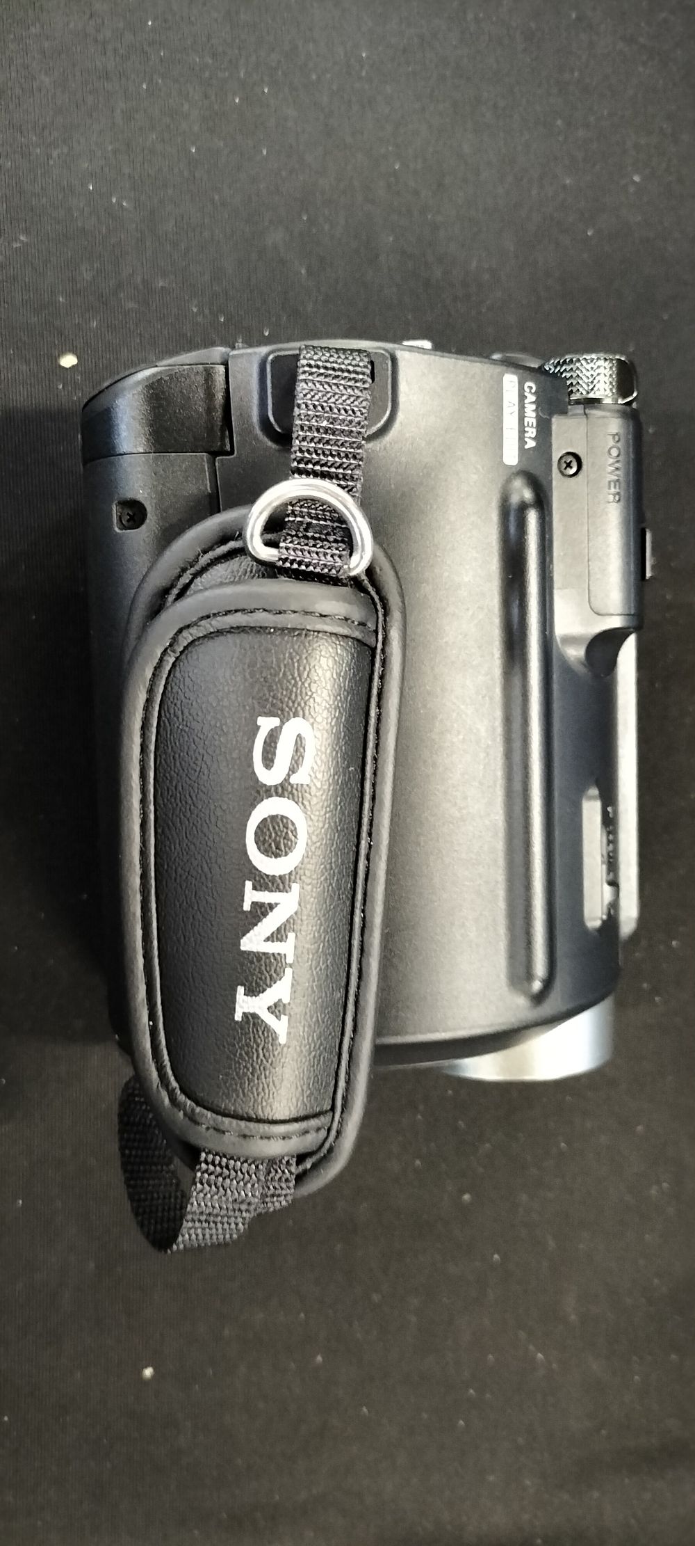 Lot 242: Sony DCR-HC51E Handycam Digital Video Camera Recorder