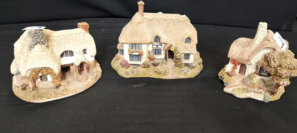 Lot 252: Three Lilliput Lane Miniature Cottage Figurines