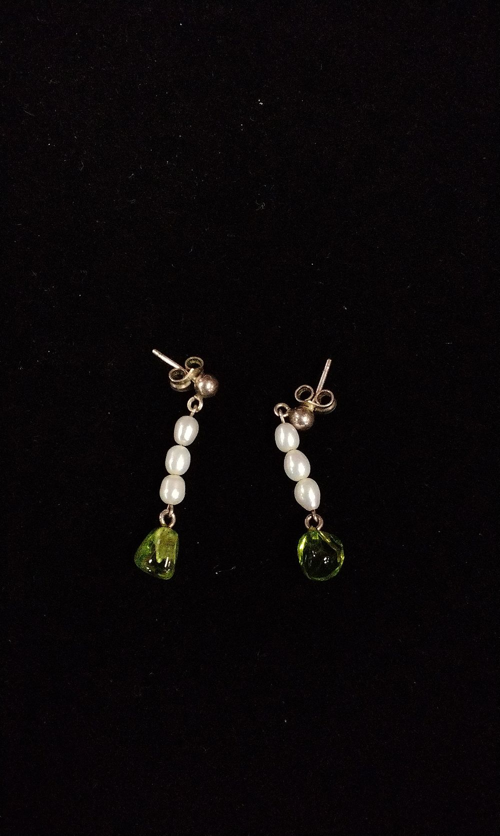 Lot 353: A Pair of Silver-Tone Peridot and Pearl Dangle Earrings