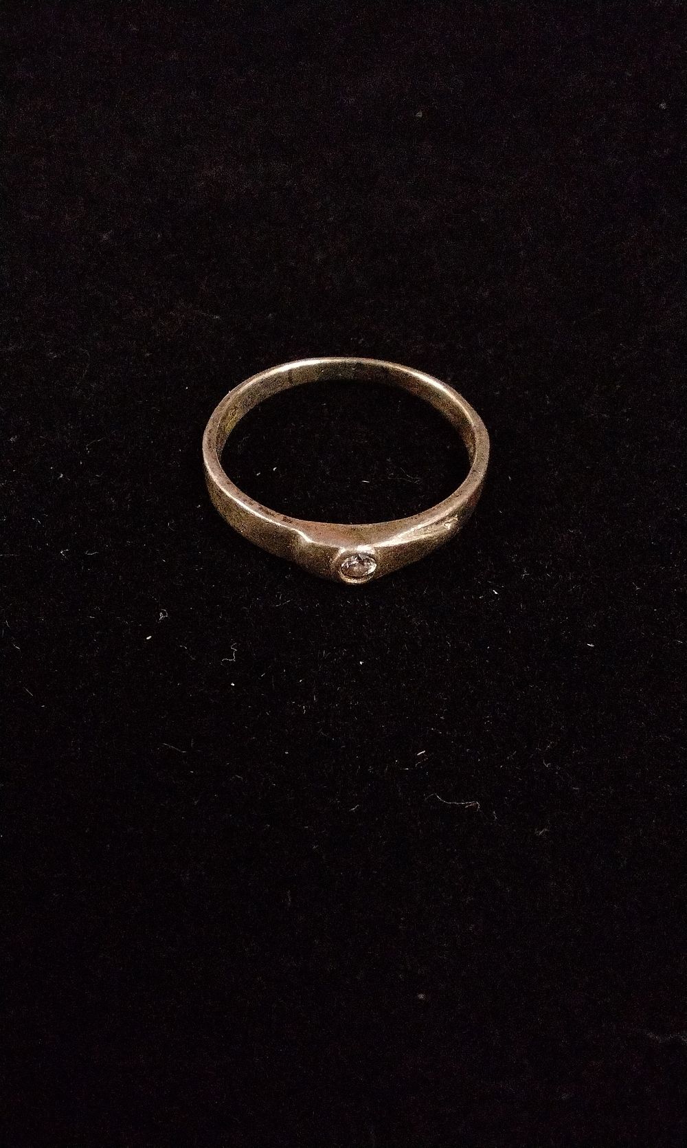 Lot 356: Sterling Silver Ring with Clear Stone