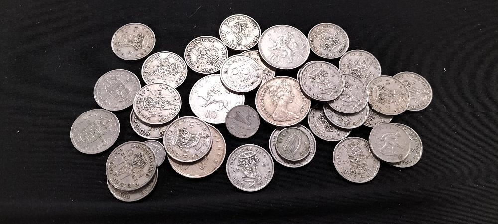 Lot 267: A Group of British Commonwealth Silver-Colored Coins, 1930s-1950s