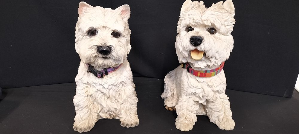 Lot 269: A Pair of West Highland Terrier Dog Figurines