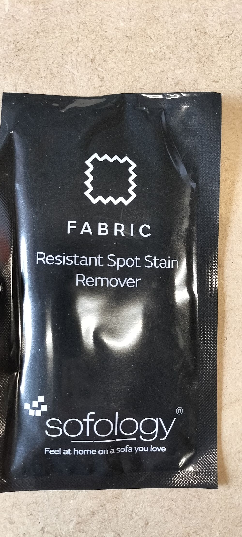 Lot 103: A Group of 27 Sofology Fabric Resistant Spot Stain Remover Sachets