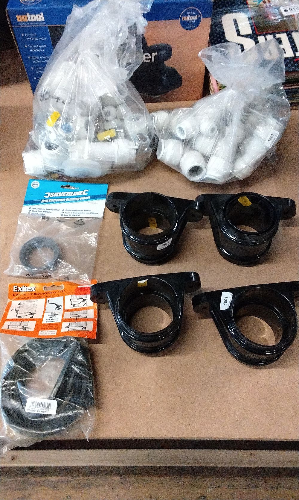 Lot 172: Four PLASTEC PVC-U Pipe Couplers other and Plumbing Fittings