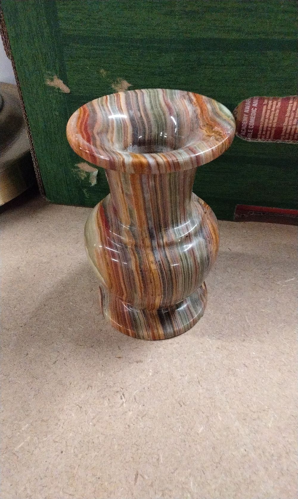 Lot 248: A Vintage Multi-Colored Banded Onyx Vase