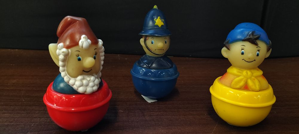 Lot 317: Three Vintage Cartoon Character Weebles-Style Bobble Figures