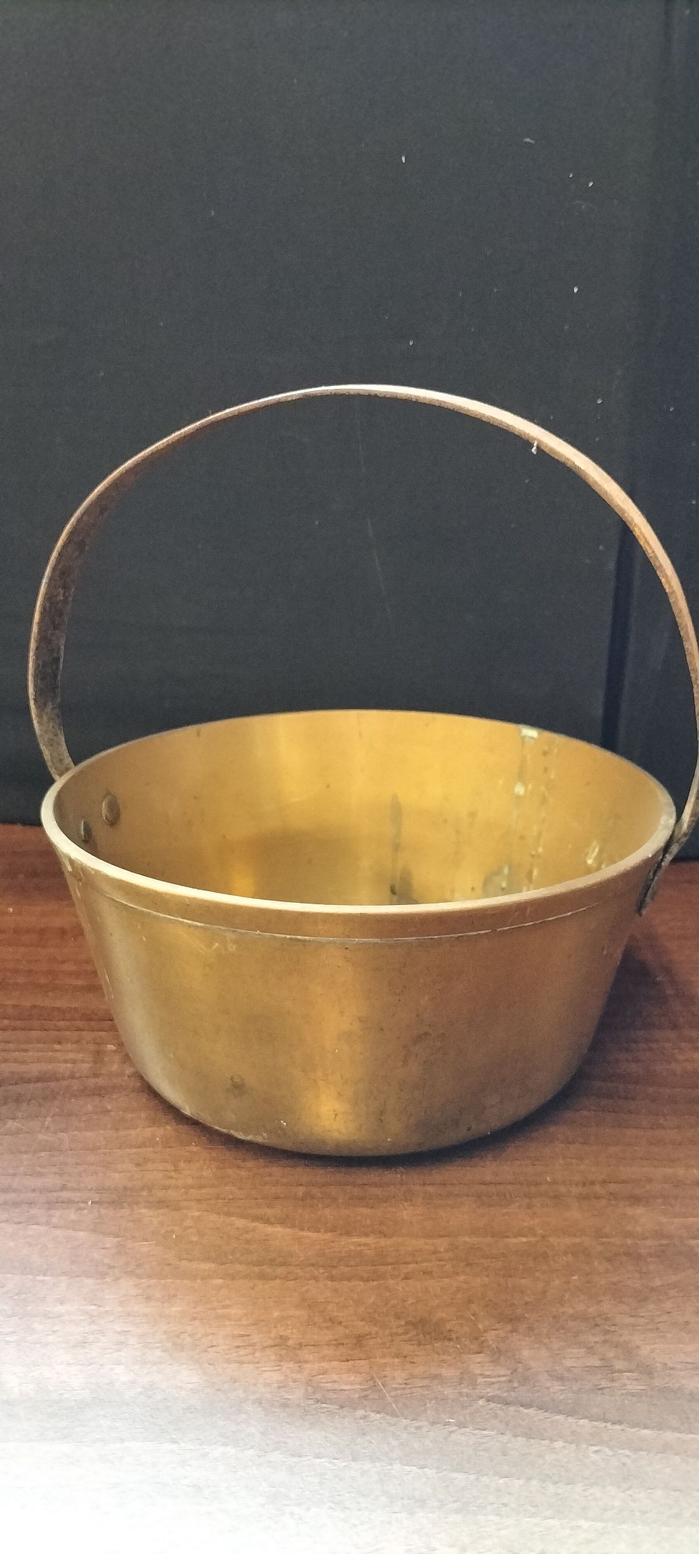 Lot 321: Vintage Brass Pot with Handle