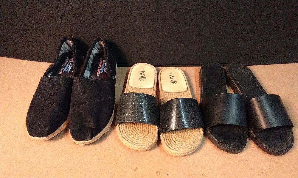 Lot 380: Three Pairs of Women's Casual Footwear, including  BOBS Espadrille all Size 6