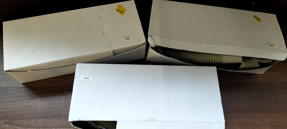 Lot 473: Three Epson Bath Pop-Up Waste Assemblies