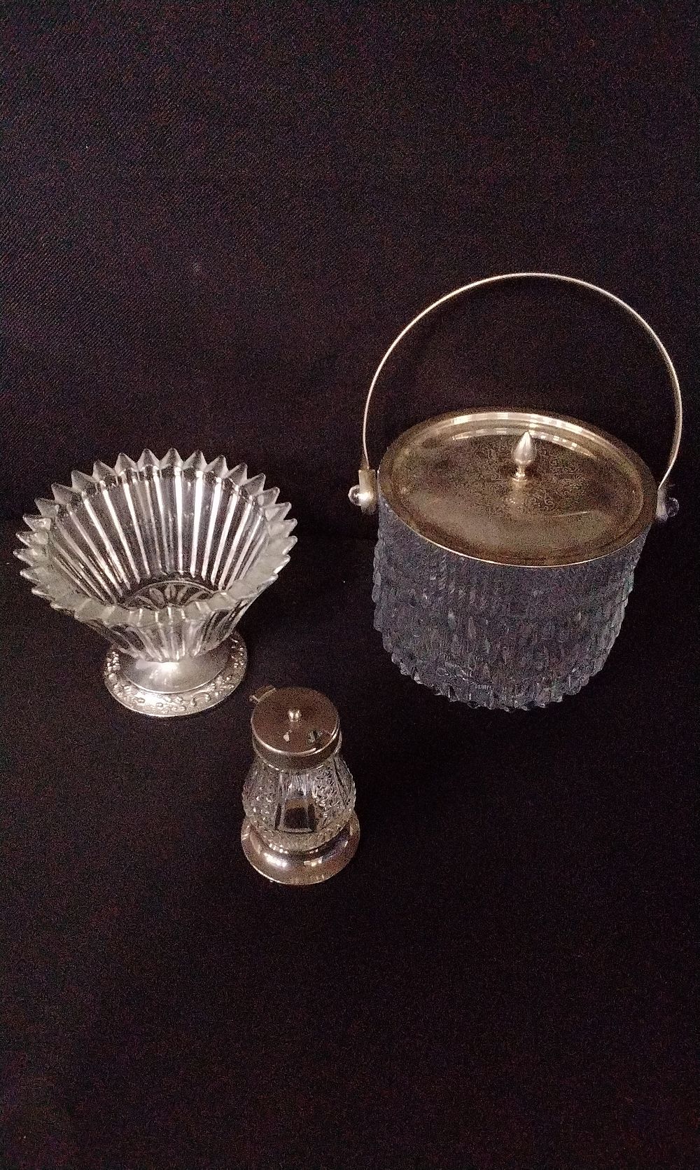 Lot 677: Three Clear Glass and Silver-Colored Tableware Items