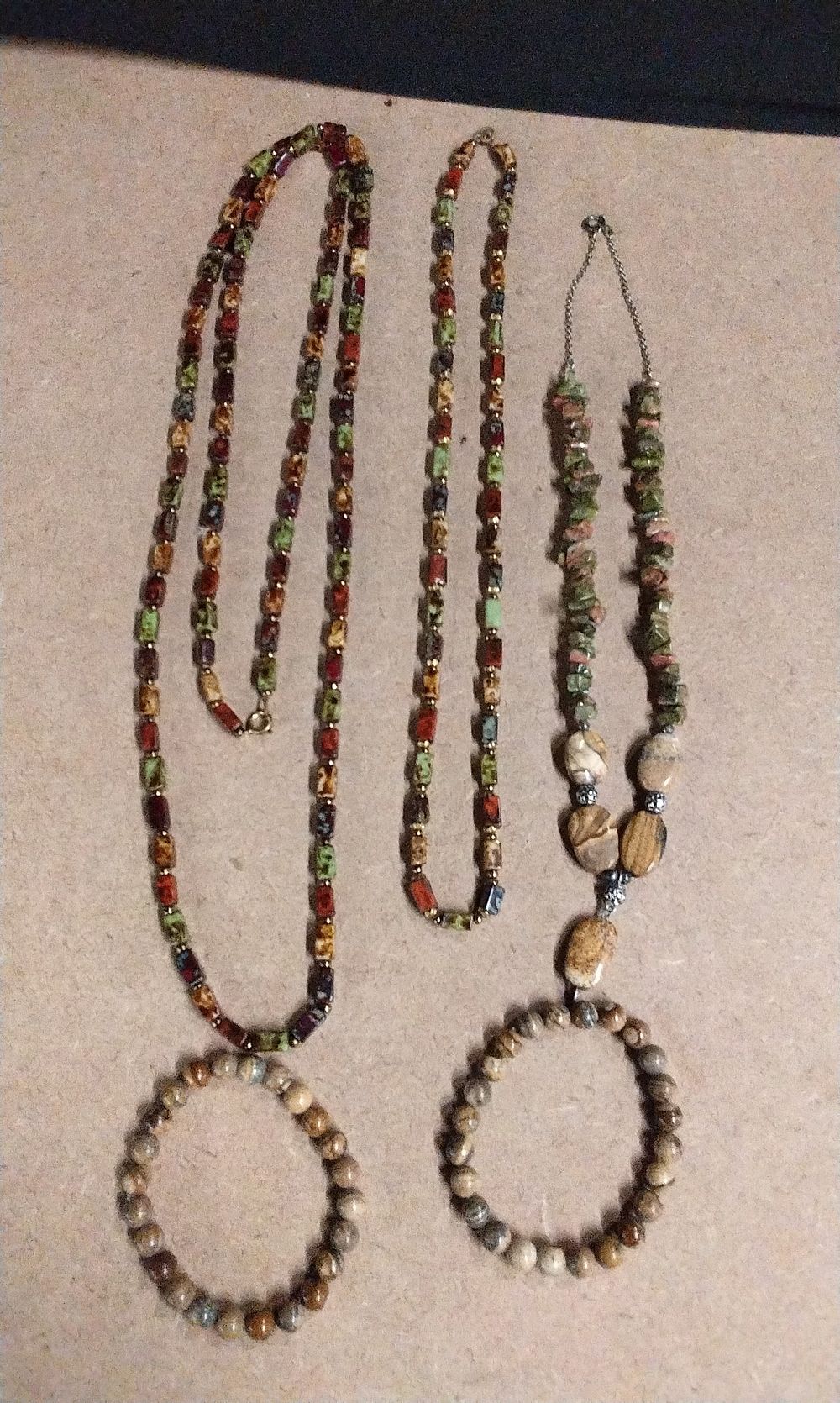Lot 648: Five Pieces of Beaded Jewelry
