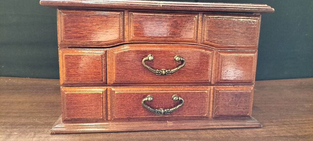 Lot 779: Dark Reddish-Brown Wooden Jewelry Box with Two Drawers