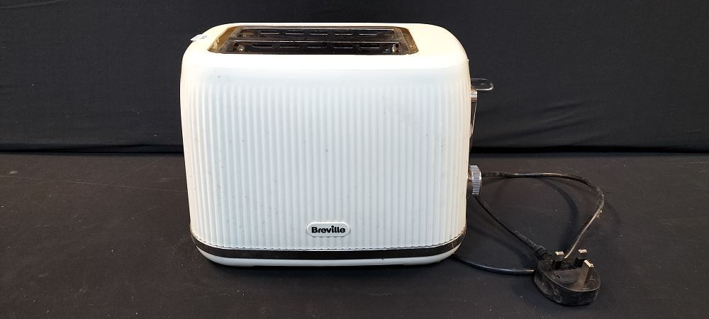 Lot 382: Breville 2 Slice Toaster