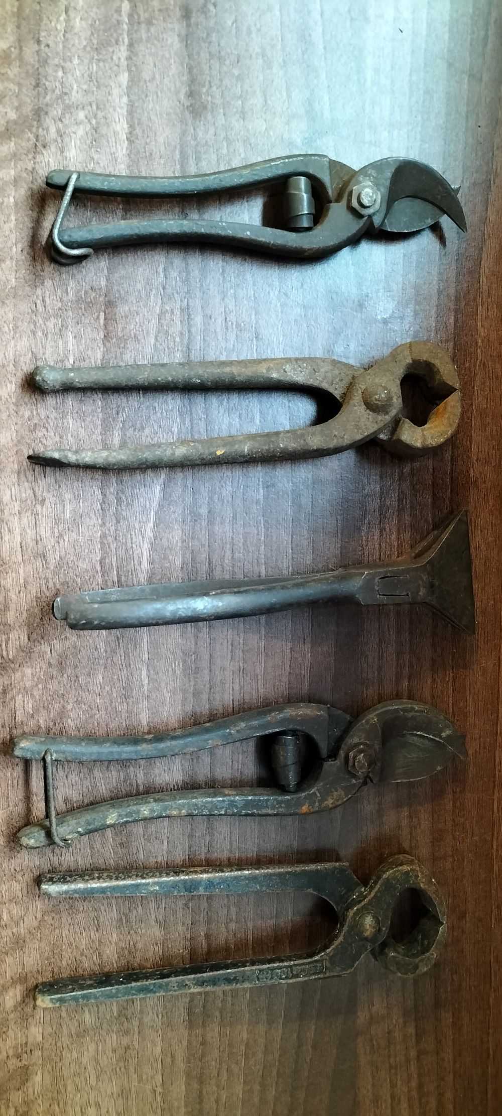 Lot 608: Five Antique Metal Hand Tools