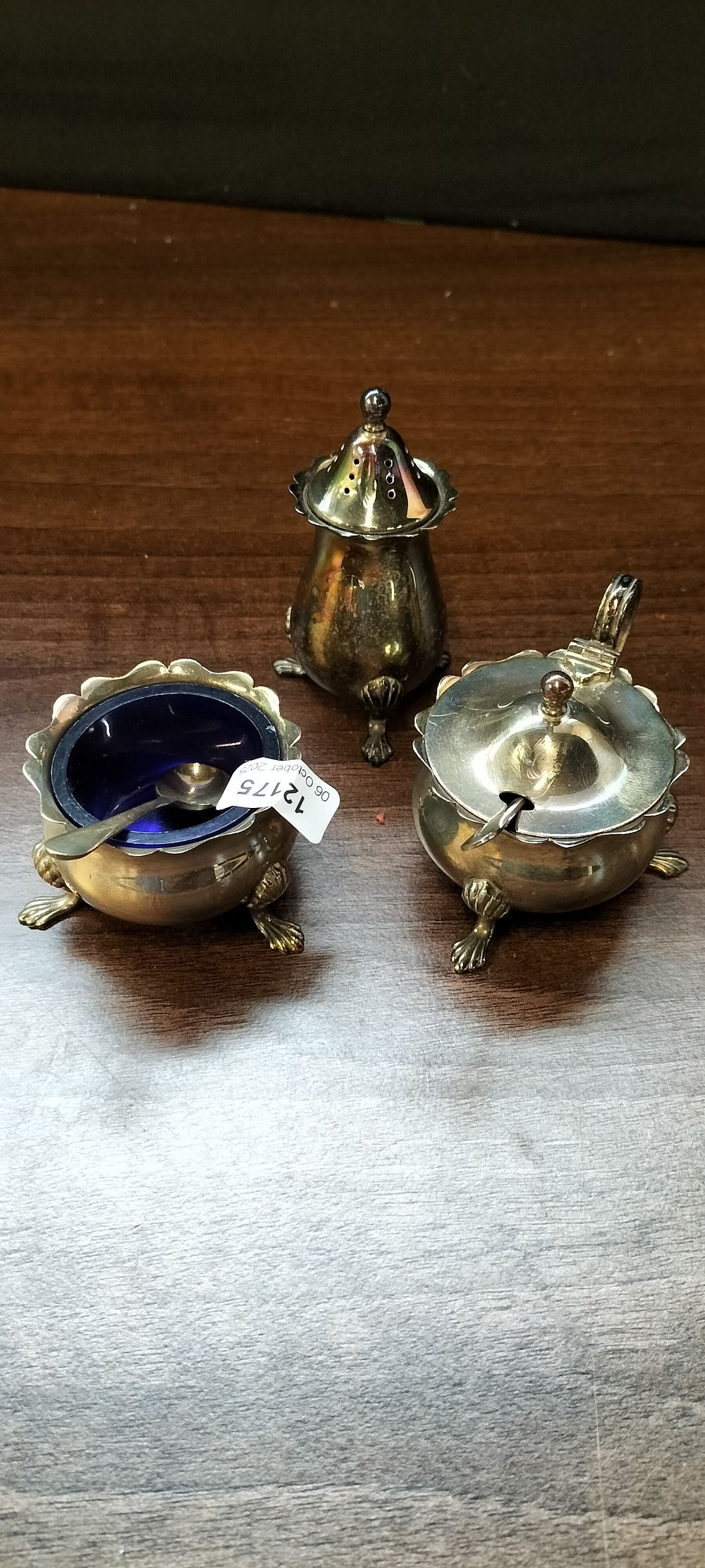 Lot 616: Three EPNS Condiment Items, Salt Cellars and Pepper Shaker, England
