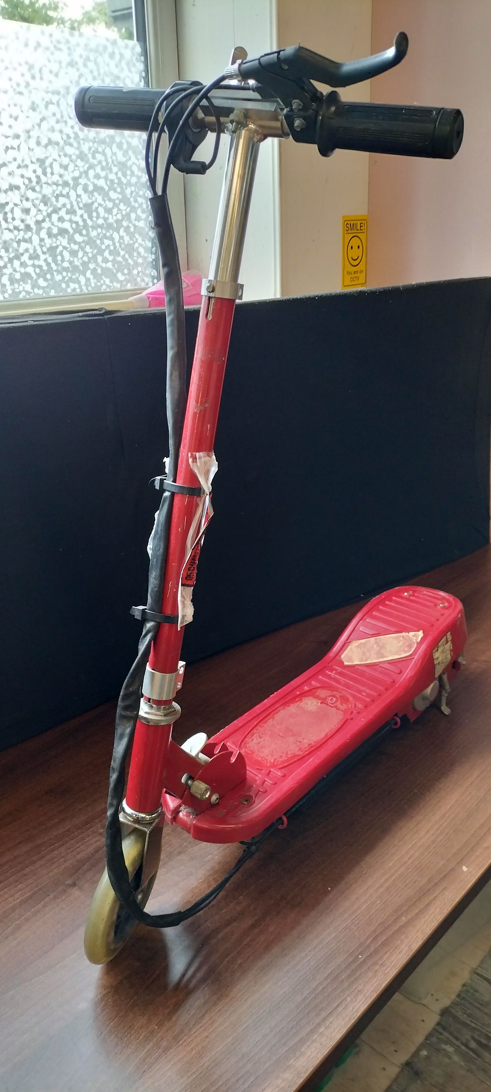 Lot 162: E-Scooter
