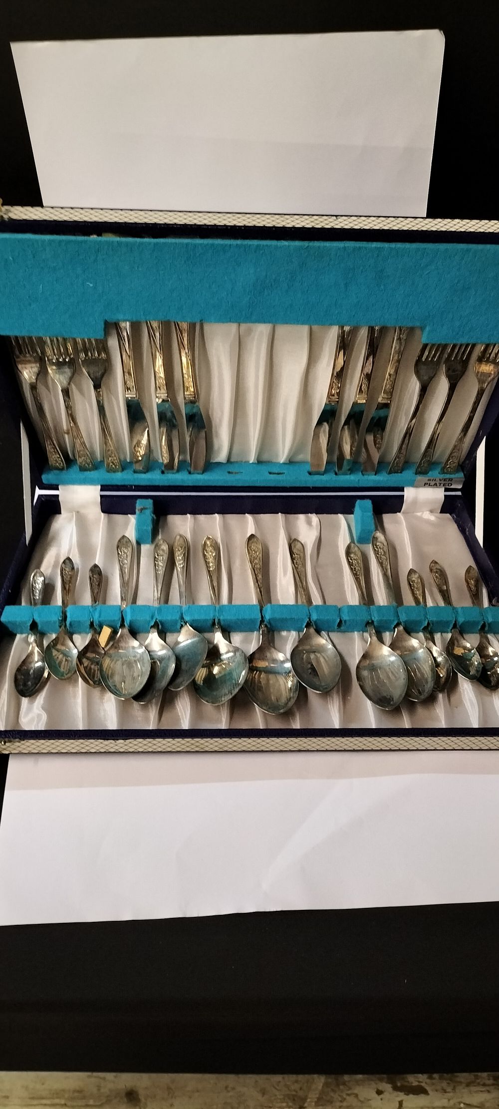 Lot 284: A Cantine Set of Silver Plated Cutlery