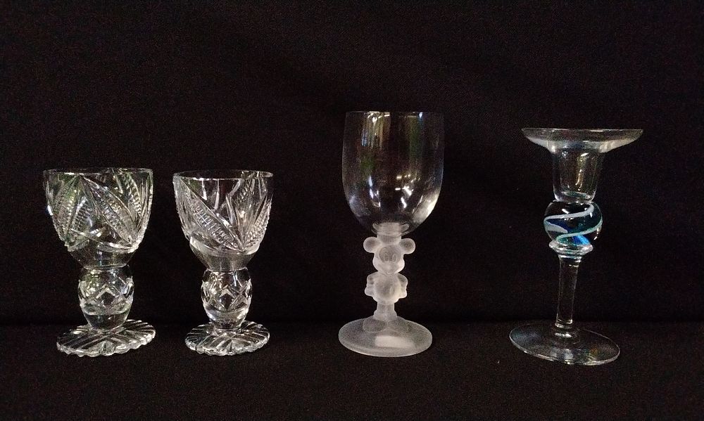 Lot 244: 4x Glasses