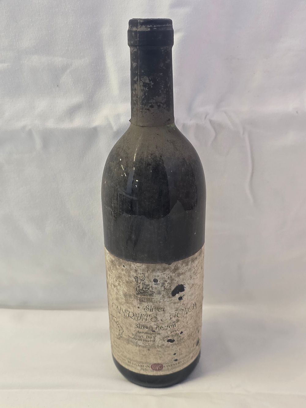 Lot 303: Sliver Reseve cabernet sauvignon.  Bulgarian Vinners Company. Silver region red wine