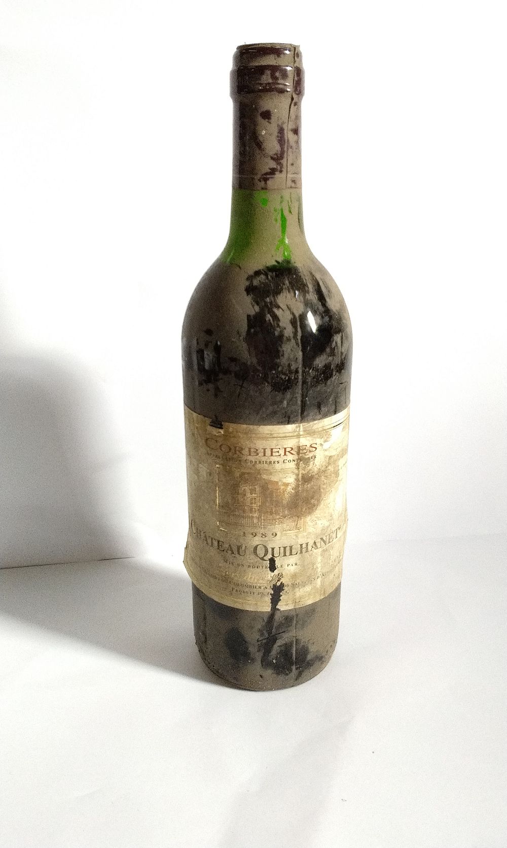Lot 258: Unopened Bottle of 1989 vintage of Château Quilhanet Corbières
