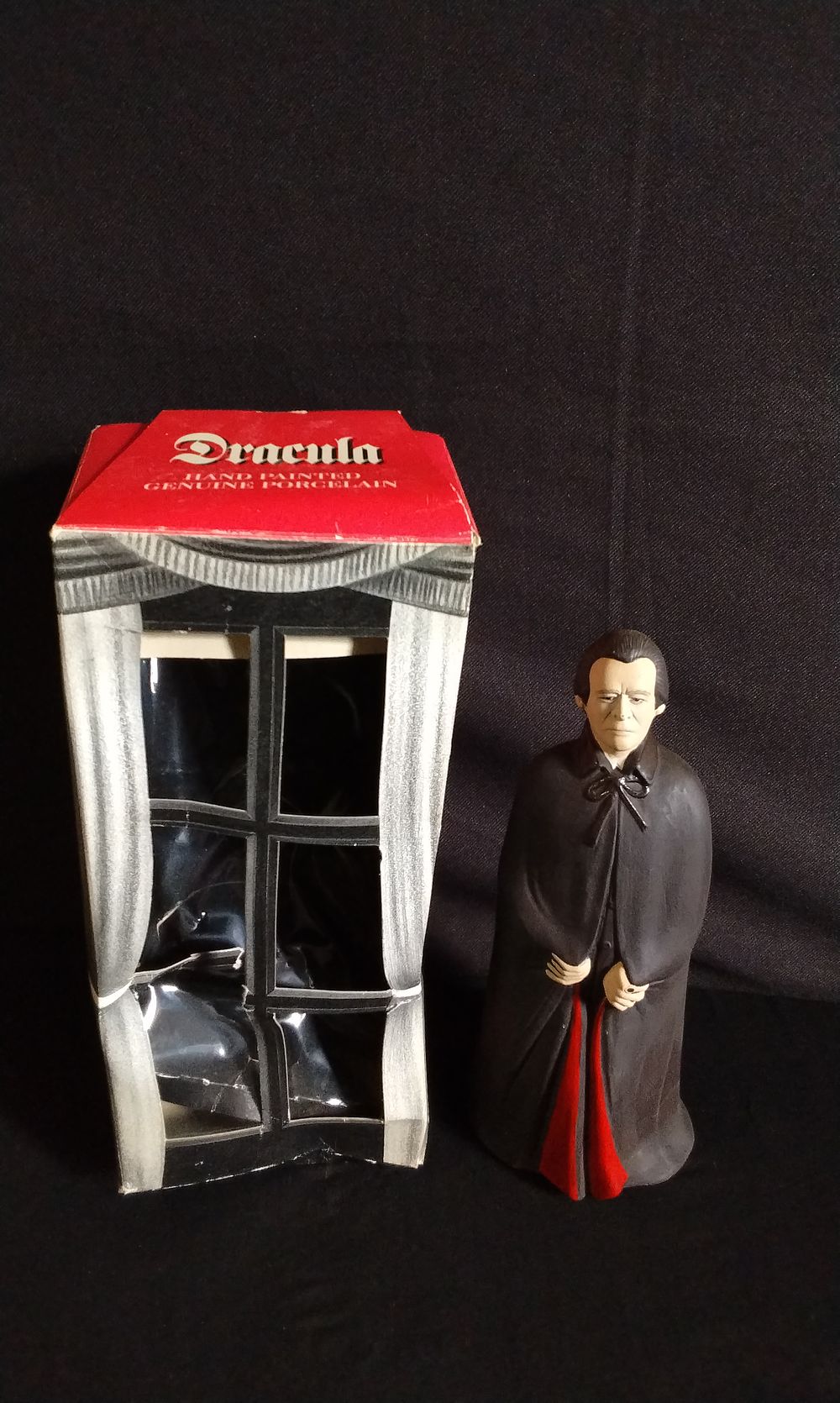 Lot 266: Wade Nexus Hammer 40 Years Dracula Figure. With Original Packaging