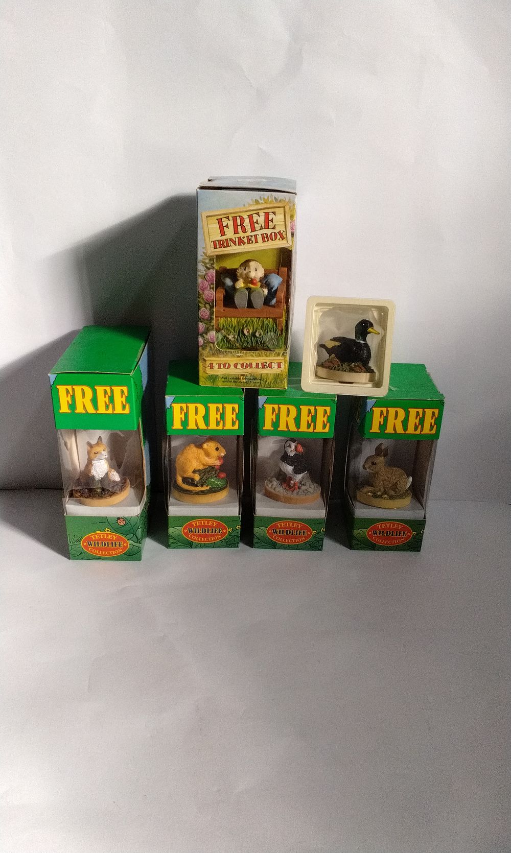 Lot 381: 4x Boxed Tetley Wildlife Collections and a Ty-Phoo Tea