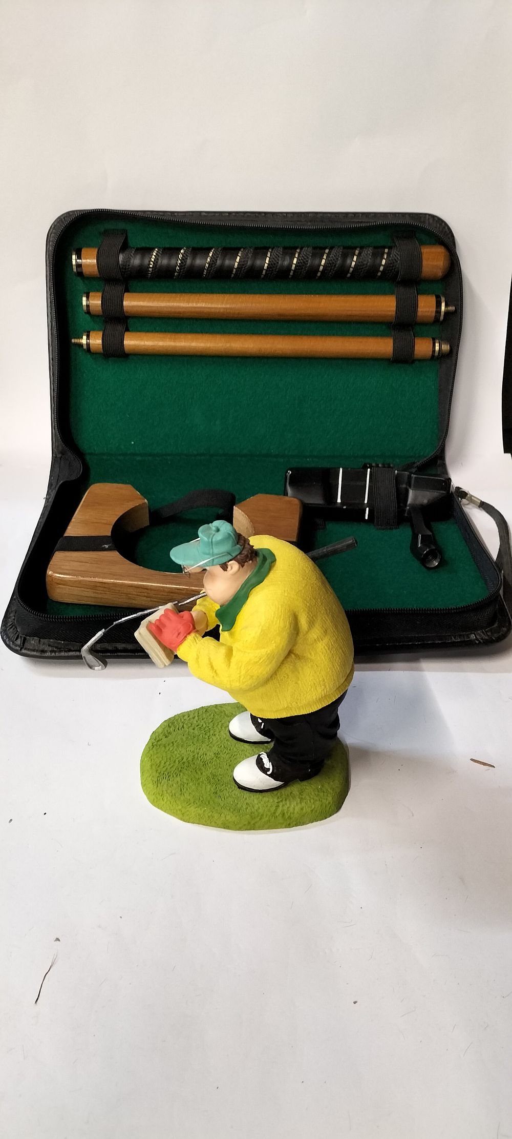Lot 396: Executive Golf Putter Set With Case for Office or Travel and a Humourous Golf Figurine