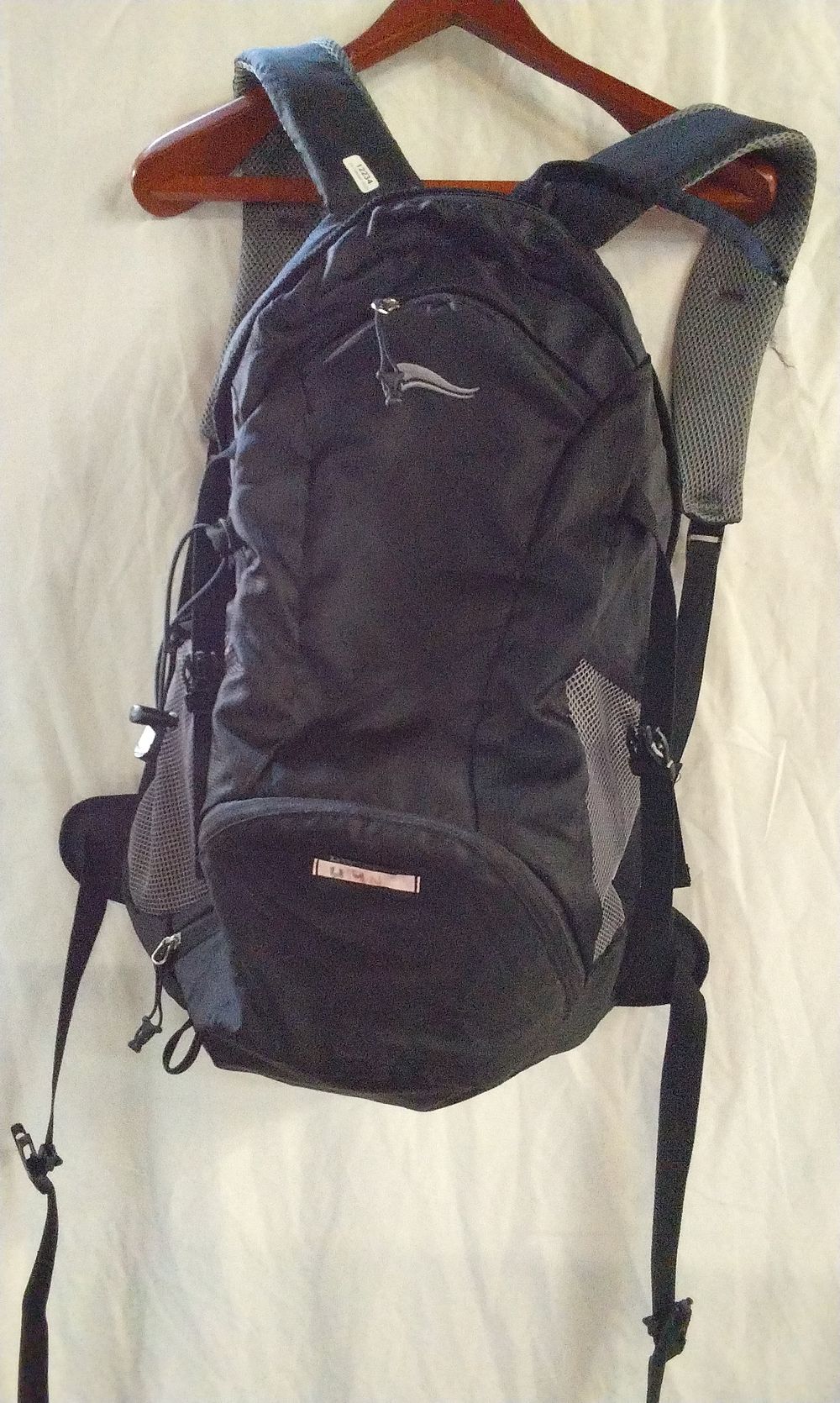 Lot 726: Air Streansys Multi Pocket Rucksack