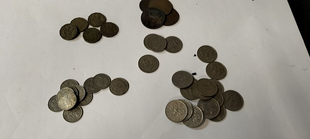 Lot 397: A Mix of Old British Coins plus 1 Egyptian