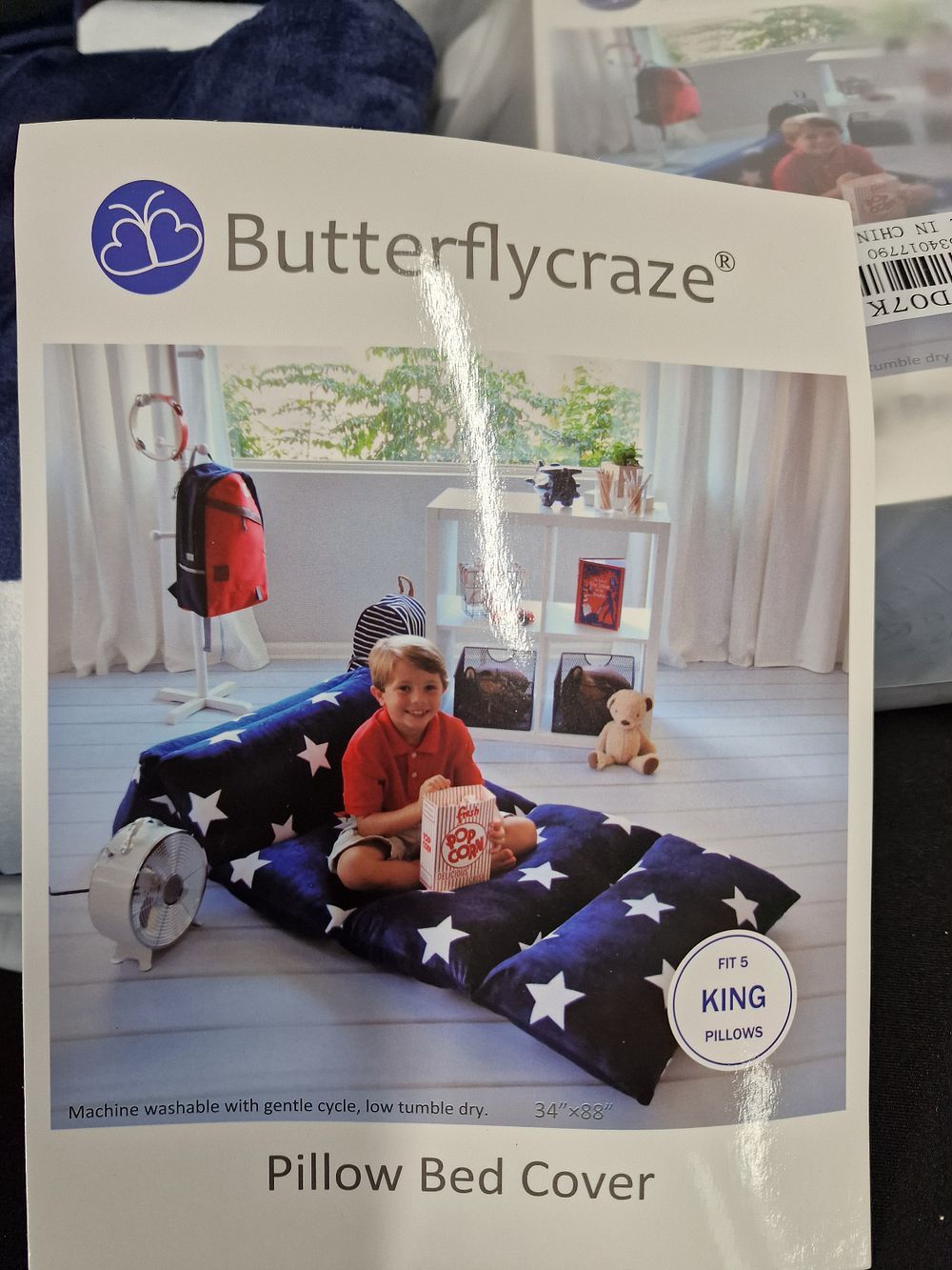 Lot 746: Two Butterflycraze pillow bed cover