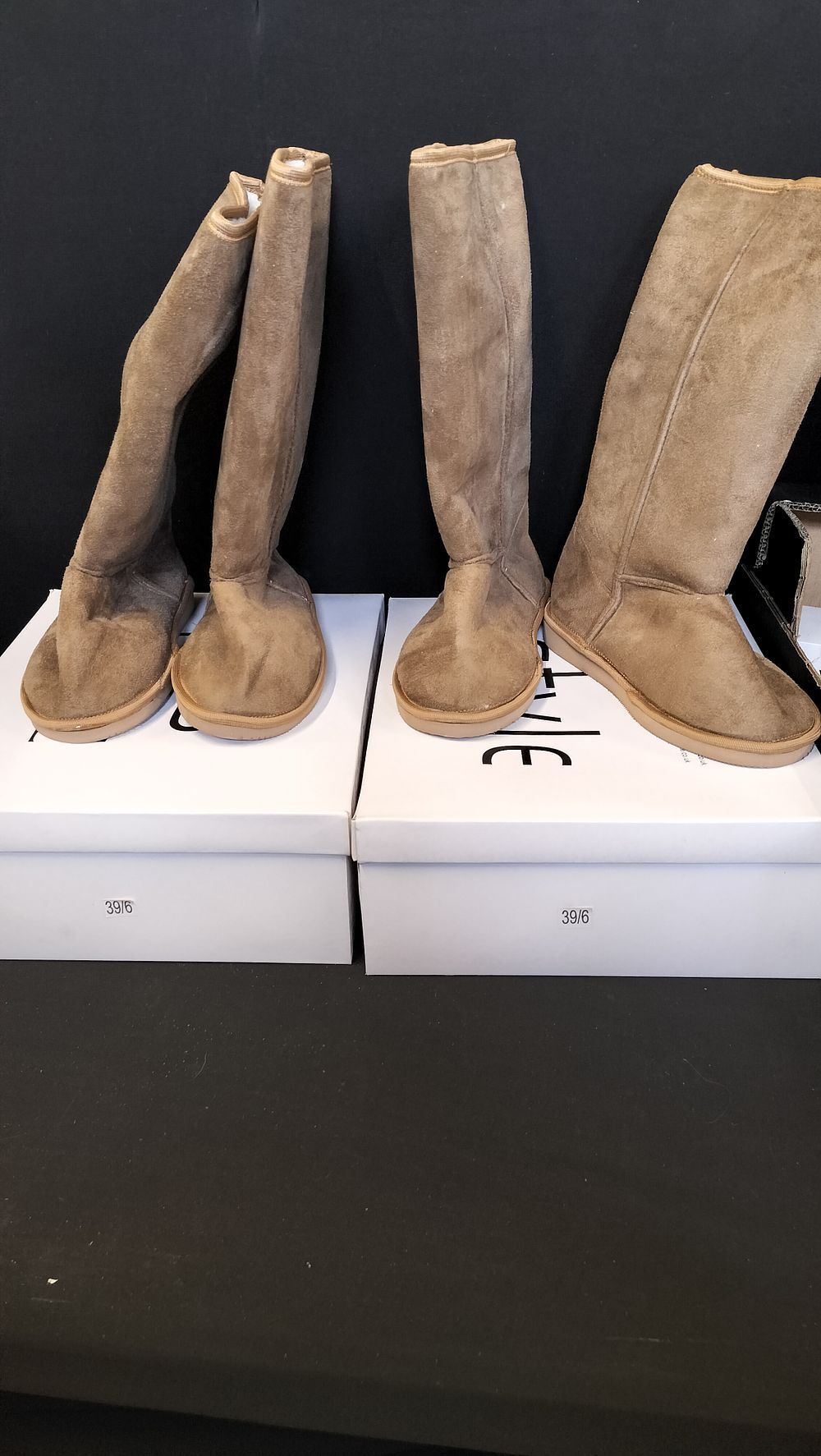 Lot 753: x2 Brand New Boxed Pairs of Be Style Caramel UGG Style Boots Size UK 6