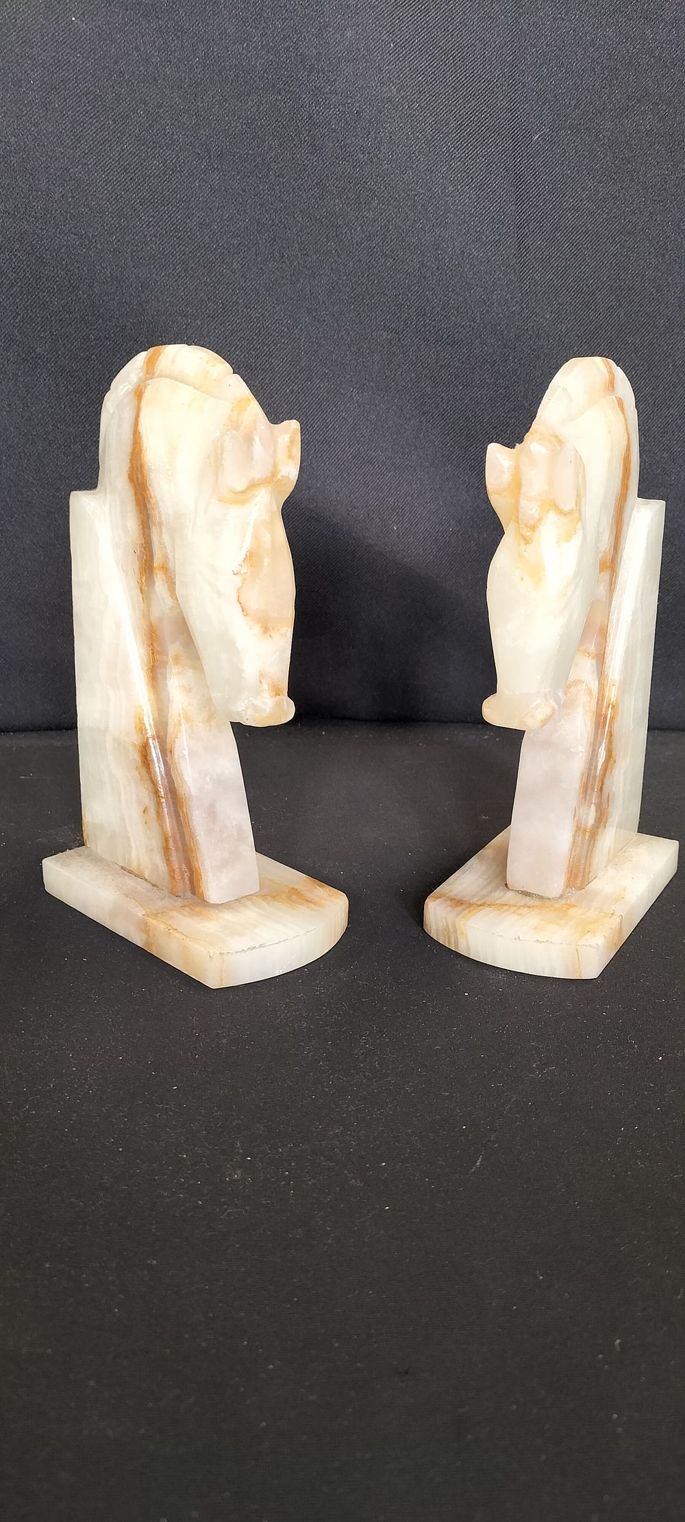 Lot 172: A Pair of Vintage Onyx Horse Head Bookend