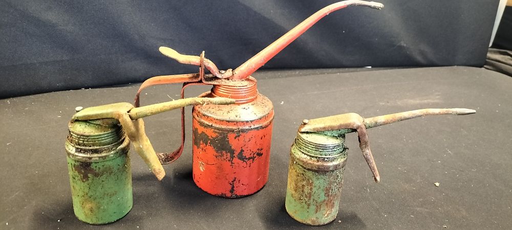 Lot 192: Three Vintage WESCO Oil Cans, Two Small Green Ones and a Larger Red one Stamped 1962